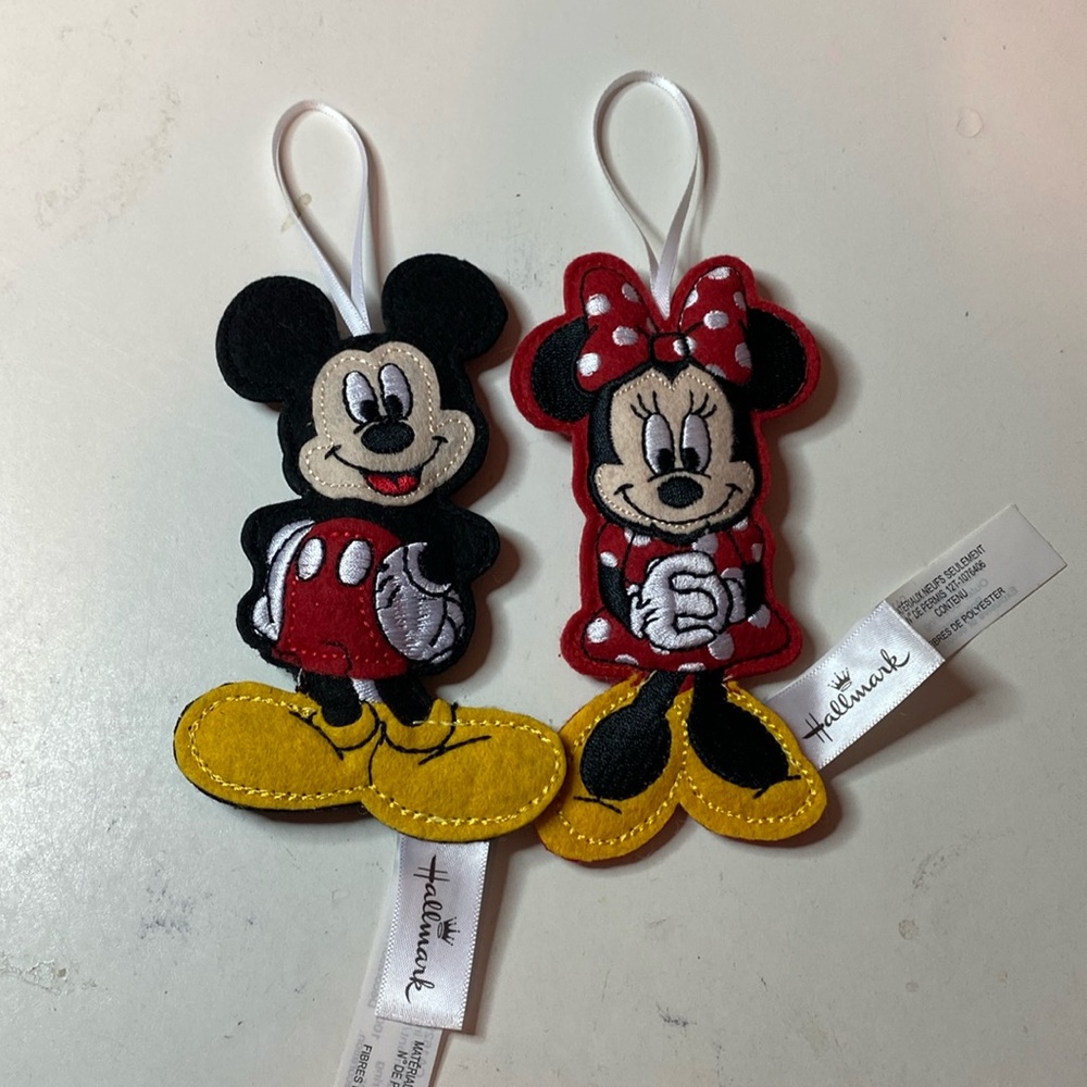 Vintage Hallmark Disney Mickey and Minnie Embroidered patch/ornament